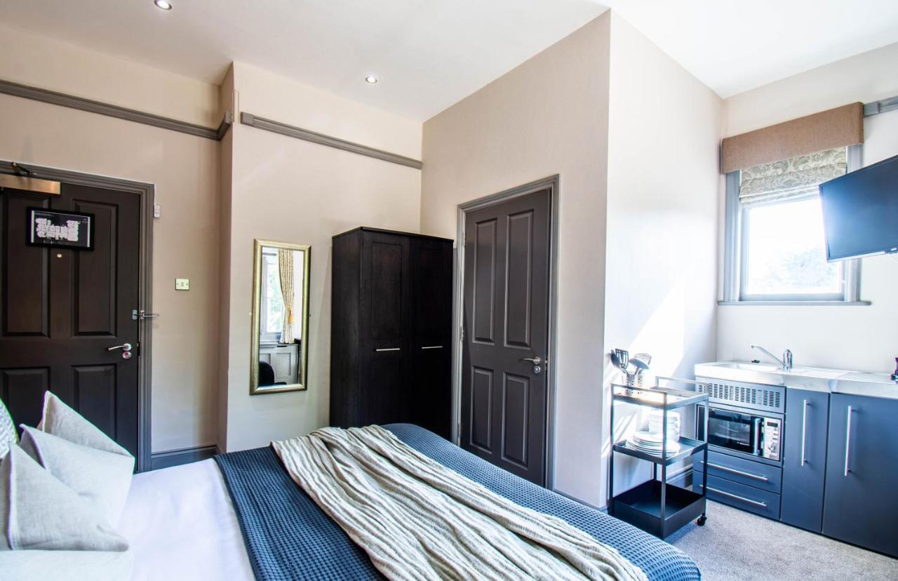 Eton House - Self Check-In, Ensuite Rooms & Self-Catering Studios Йеавил Экстерьер фото